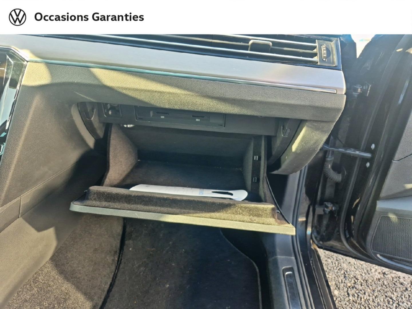 Voitures occasions VOLKSWAGEN Passat SW Carat Bruay-la-Buissière