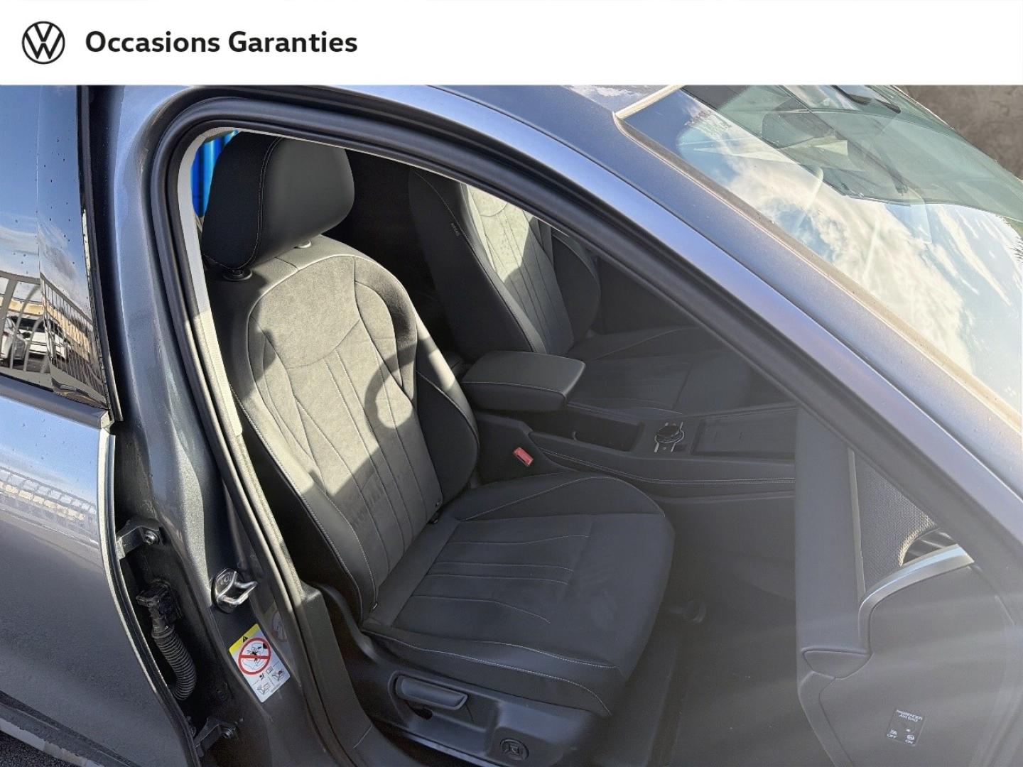 Voitures occasions VOLKSWAGEN T-ROC Style Bruay-la-Buissière