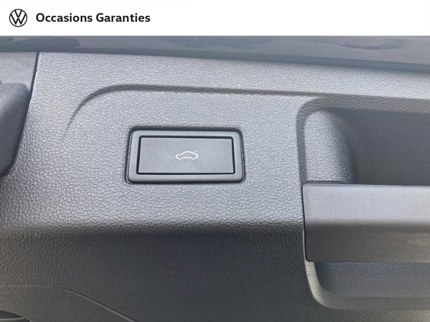 Voitures occasions VOLKSWAGEN TOURAN Active Bruay-la-Buissière