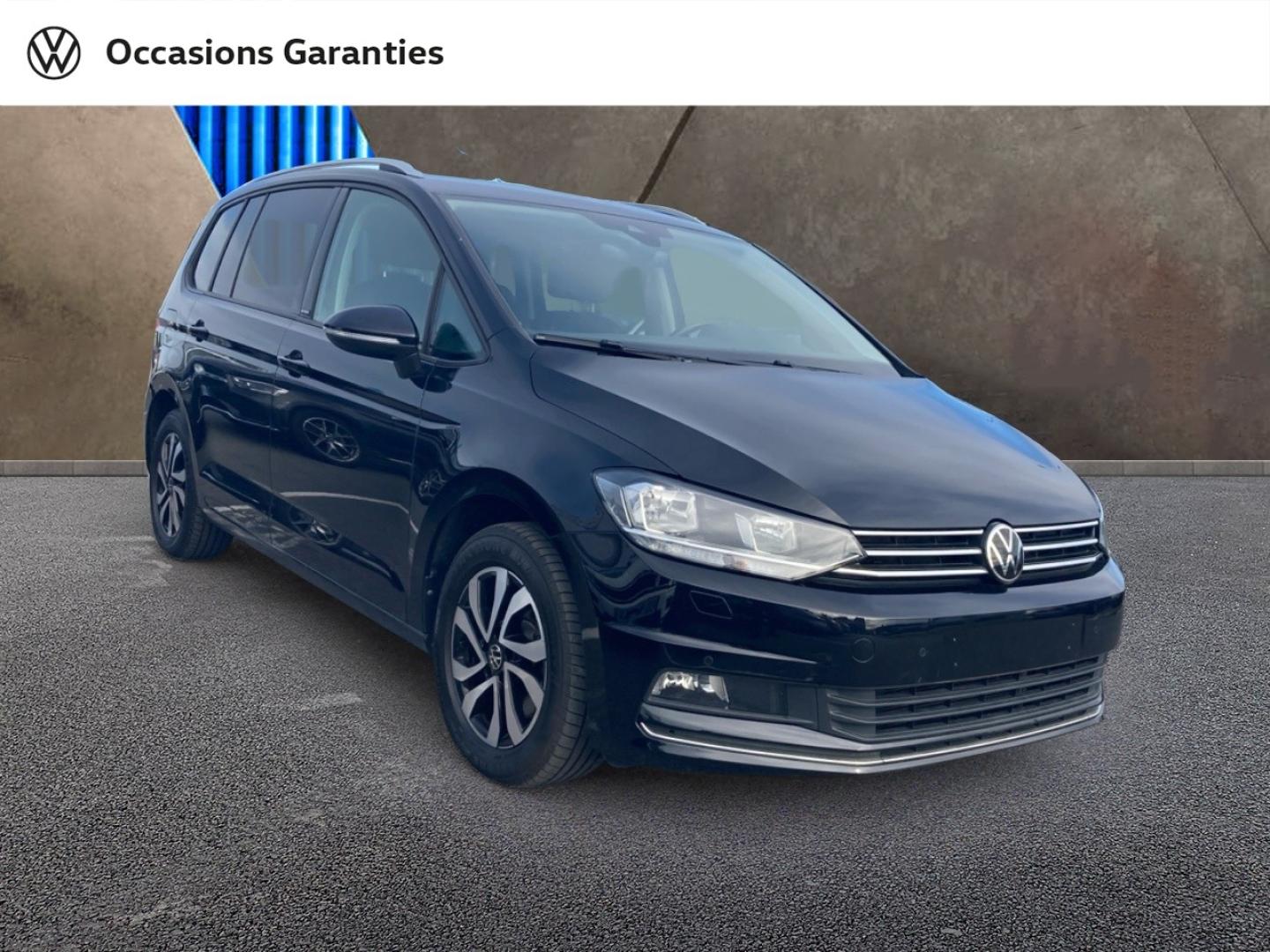 Voitures occasions VOLKSWAGEN TOURAN Active Bruay-la-Buissière