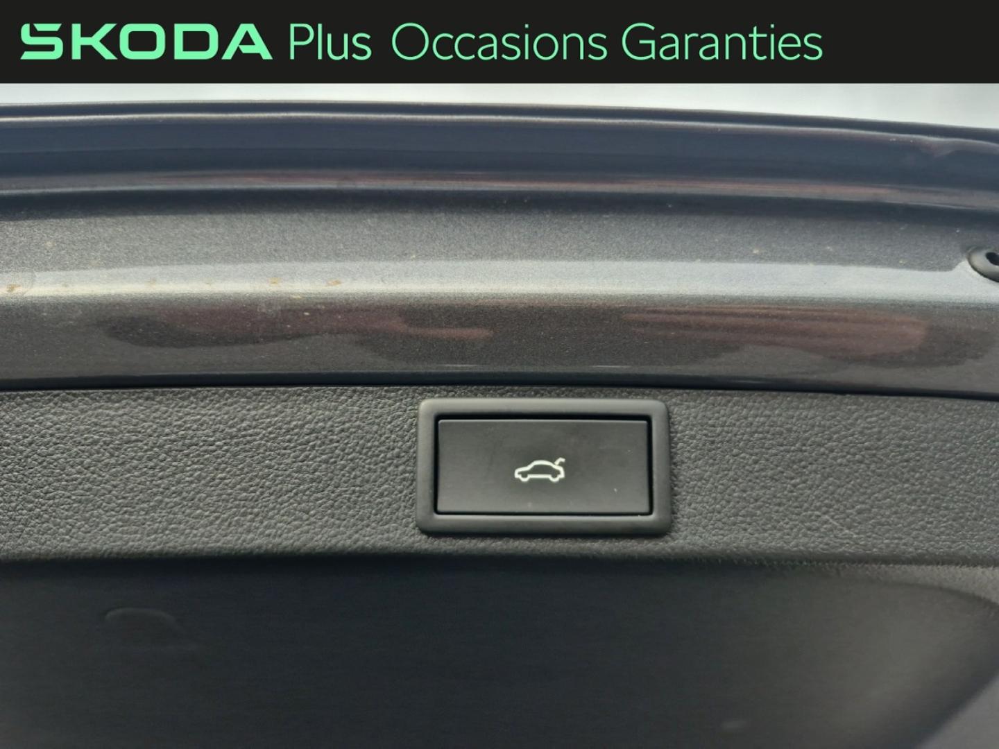 Voitures occasions ŠKODA Octavia Combi Sportline Bruay-la-Buissière