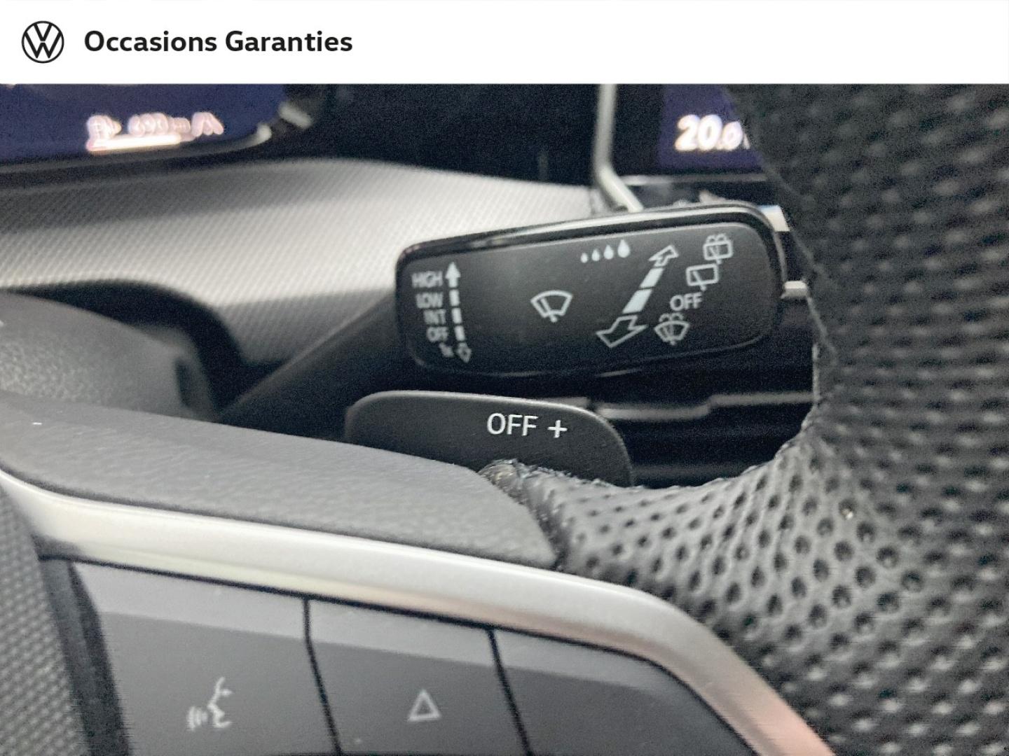 Voitures occasions VOLKSWAGEN GOLF R-Line Bruay-la-Buissière