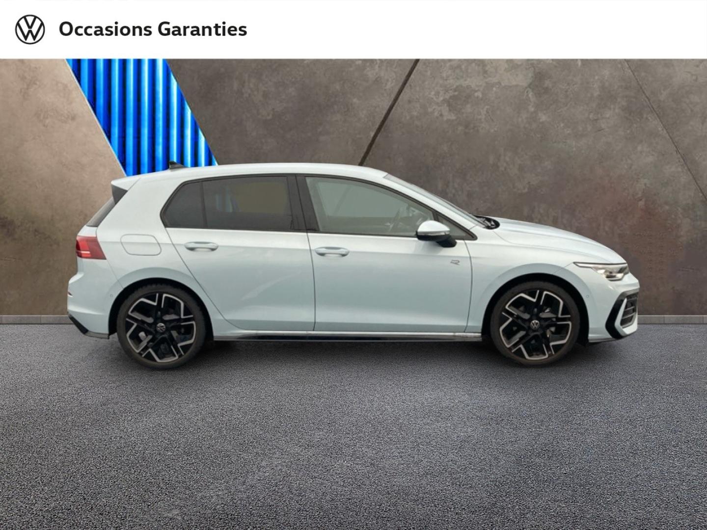 Voitures occasions VOLKSWAGEN GOLF R-Line Bruay-la-Buissière
