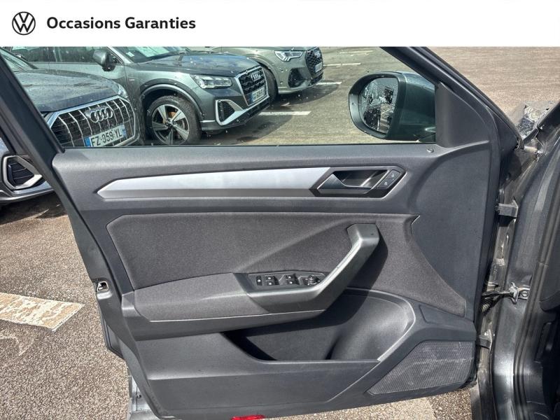 Voitures occasions VOLKSWAGEN T-ROC Life Business Lens