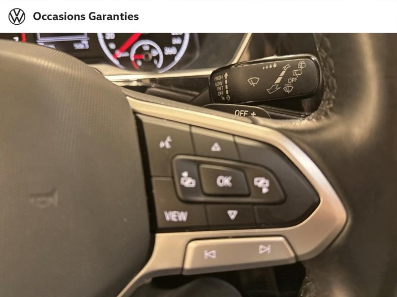 Voitures occasions VOLKSWAGEN T-CROSS United Lens