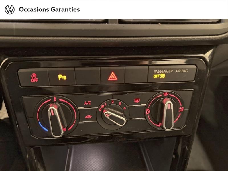 Voitures occasions VOLKSWAGEN T-CROSS United Lens