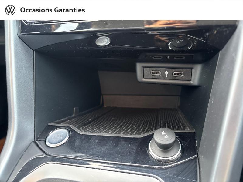 Voitures occasions VOLKSWAGEN T-ROC Life Lens