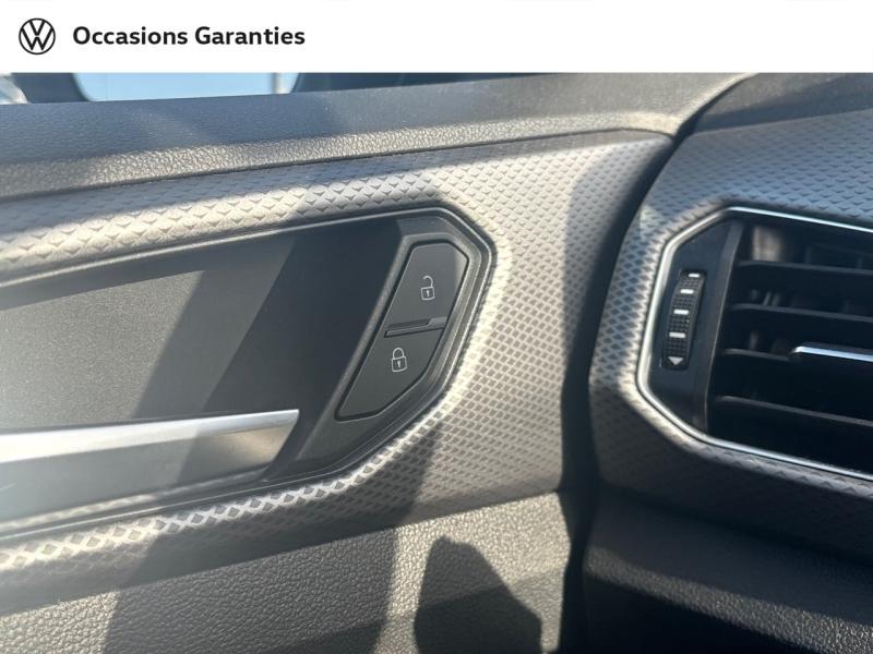 Voitures occasions VOLKSWAGEN T-CROSS Active Lens