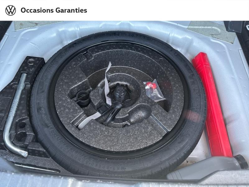 Voitures occasions VOLKSWAGEN T-ROC Life Business Lens