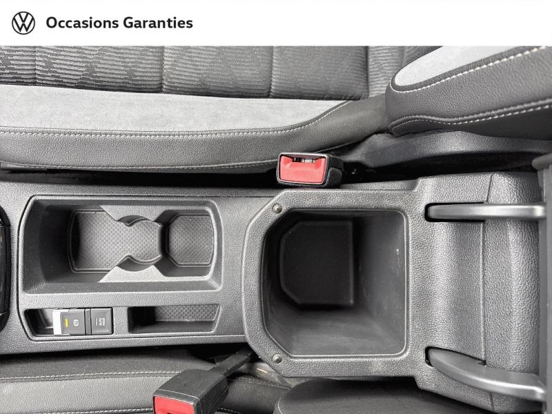 Voitures occasions VOLKSWAGEN T-ROC R-Line Lens