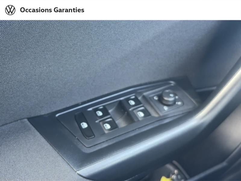 Voitures occasions VOLKSWAGEN T-ROC Life Lens