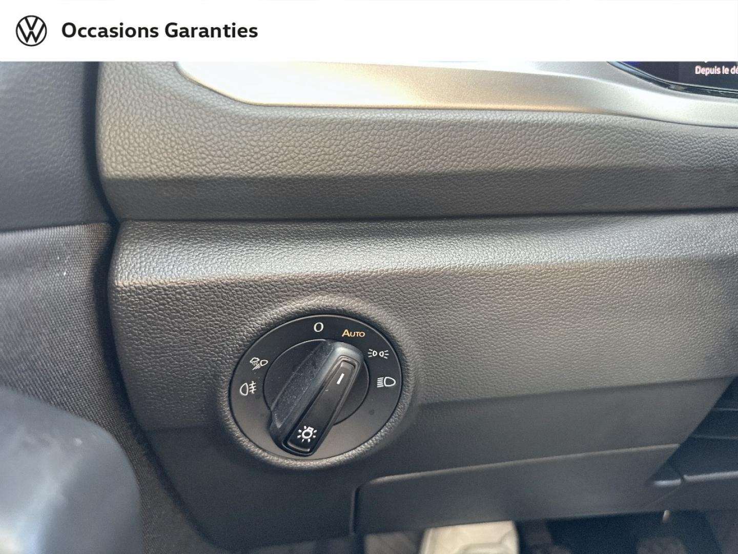 Voitures occasions VOLKSWAGEN T-ROC Life Plus Lens