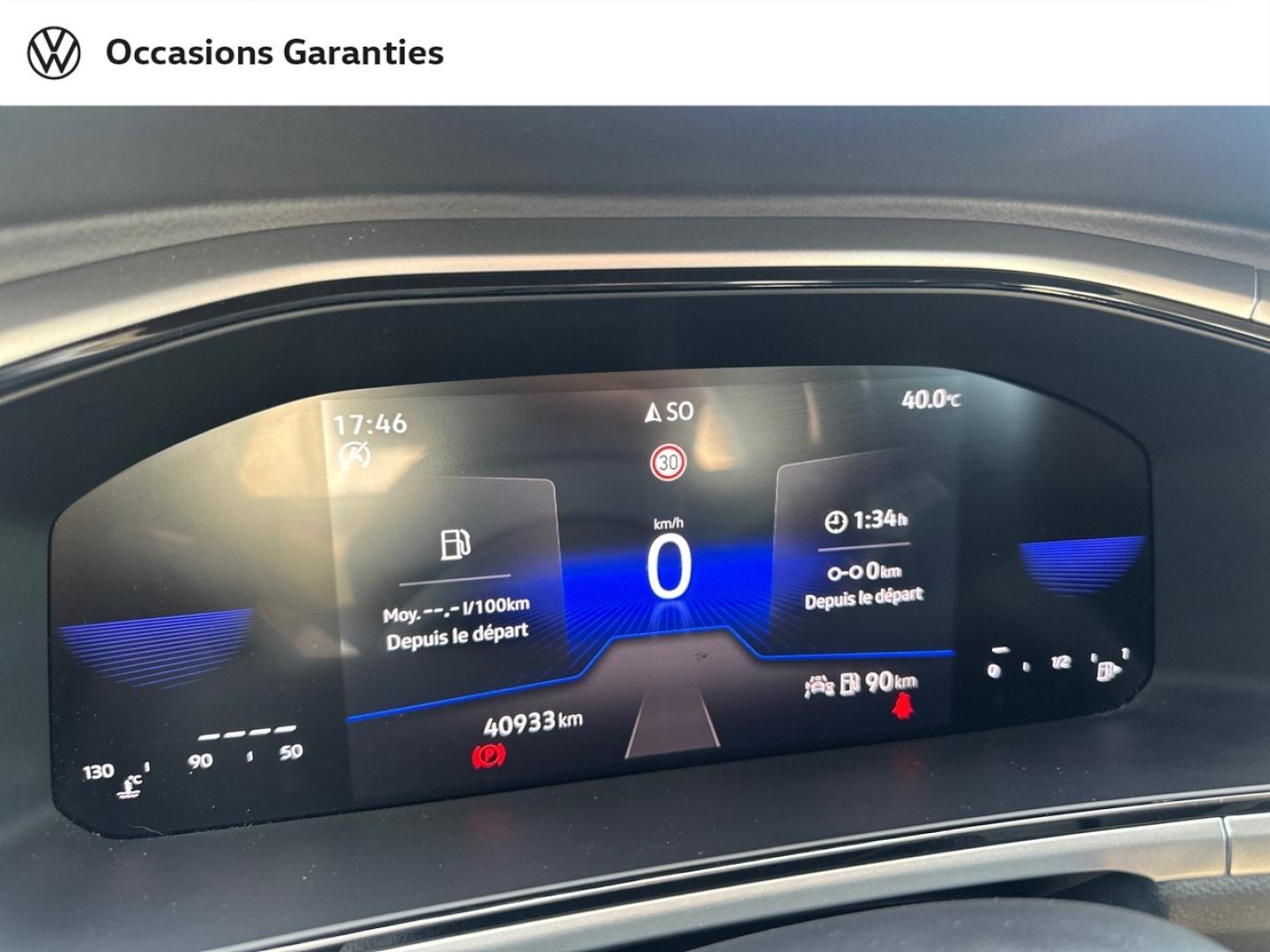 Voitures occasions VOLKSWAGEN T-ROC Life Plus Lens