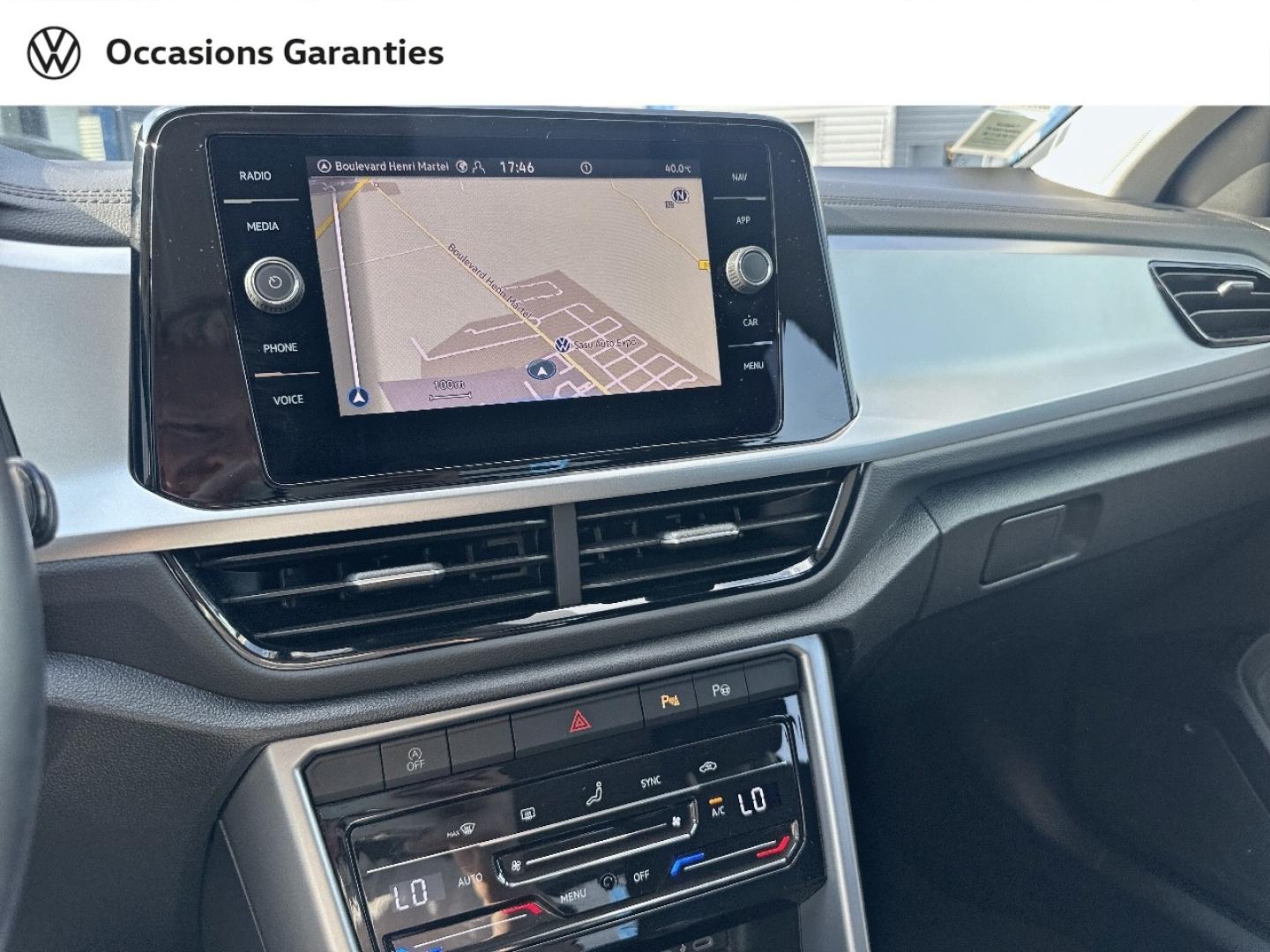 Voitures occasions VOLKSWAGEN T-ROC Life Plus Lens