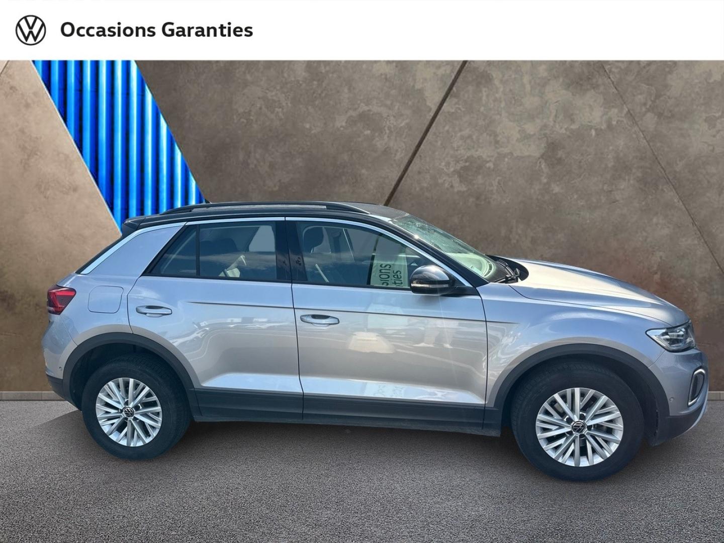Voitures occasions VOLKSWAGEN T-ROC Life Plus Bruay-la-Buissière
