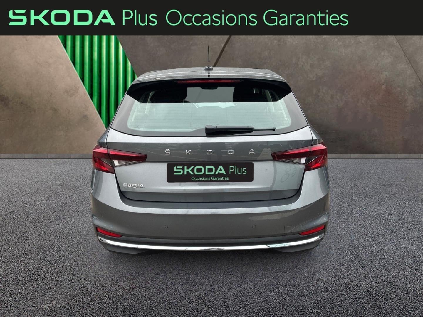 Voitures occasions ŠKODA FABIA Ambition Lens