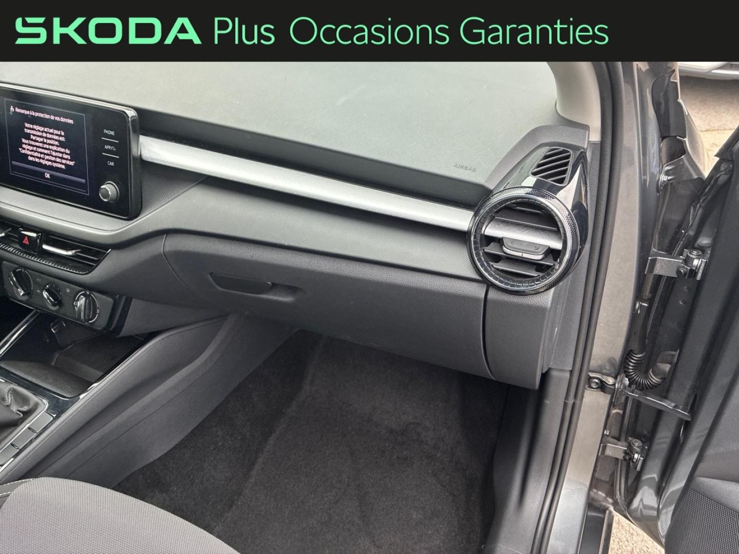 Voitures occasions ŠKODA FABIA Ambition Lens