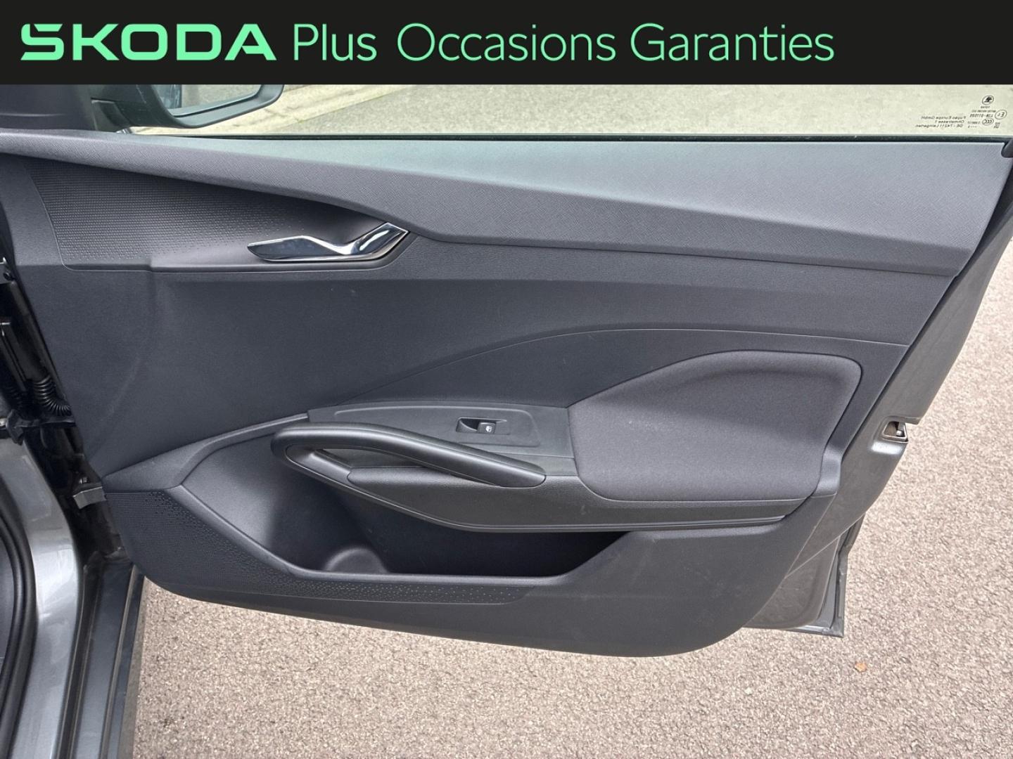 Voitures occasions ŠKODA FABIA Ambition Lens
