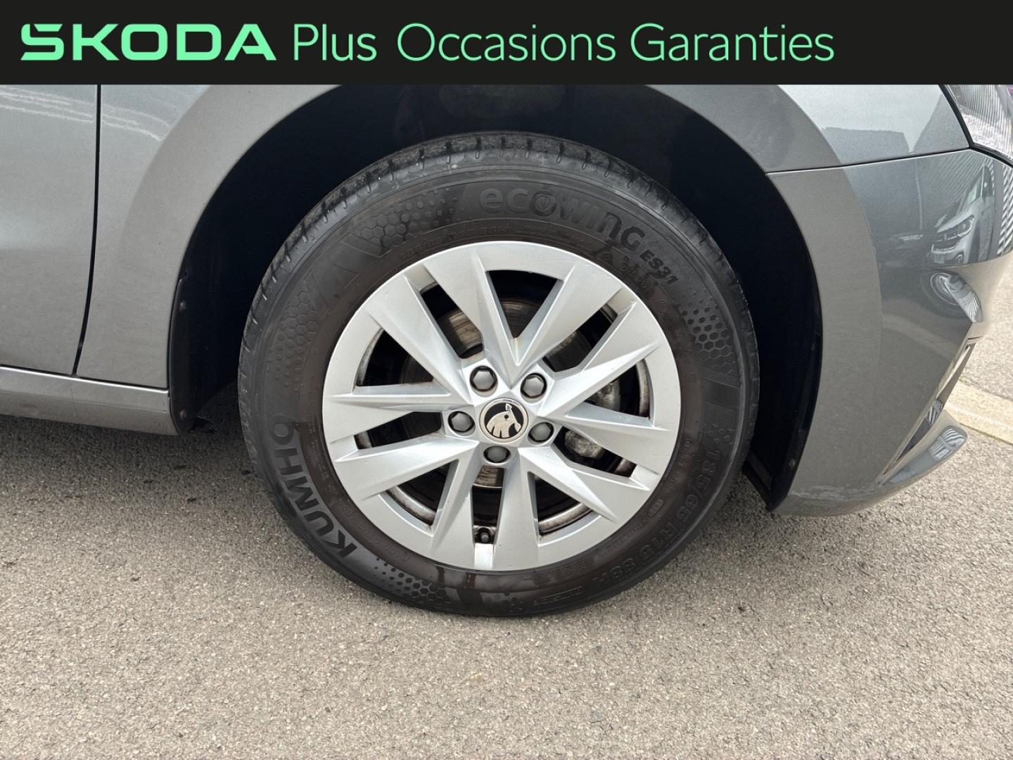 Voitures occasions ŠKODA FABIA Ambition Lens