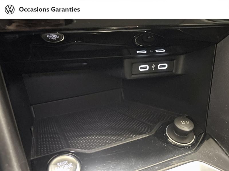 Voitures occasions VOLKSWAGEN T-ROC Style Lens