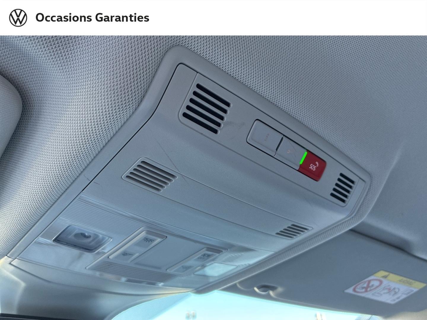 Voitures occasions VOLKSWAGEN T-CROSS R-Line Tech Lens