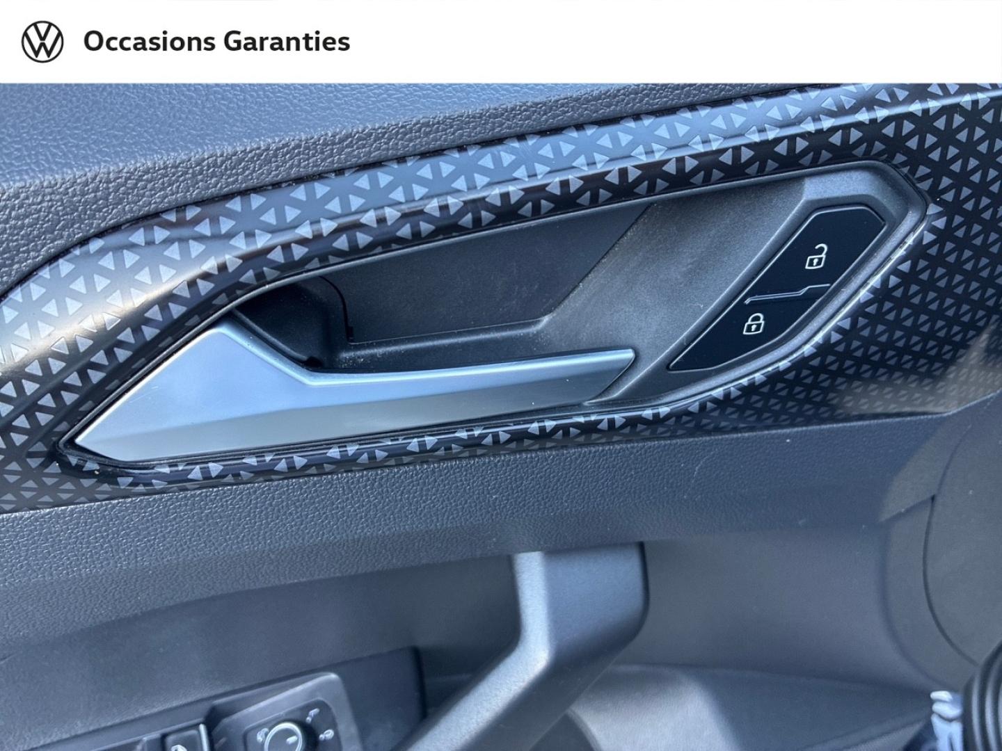 Voitures occasions VOLKSWAGEN T-CROSS R-Line Tech Lens