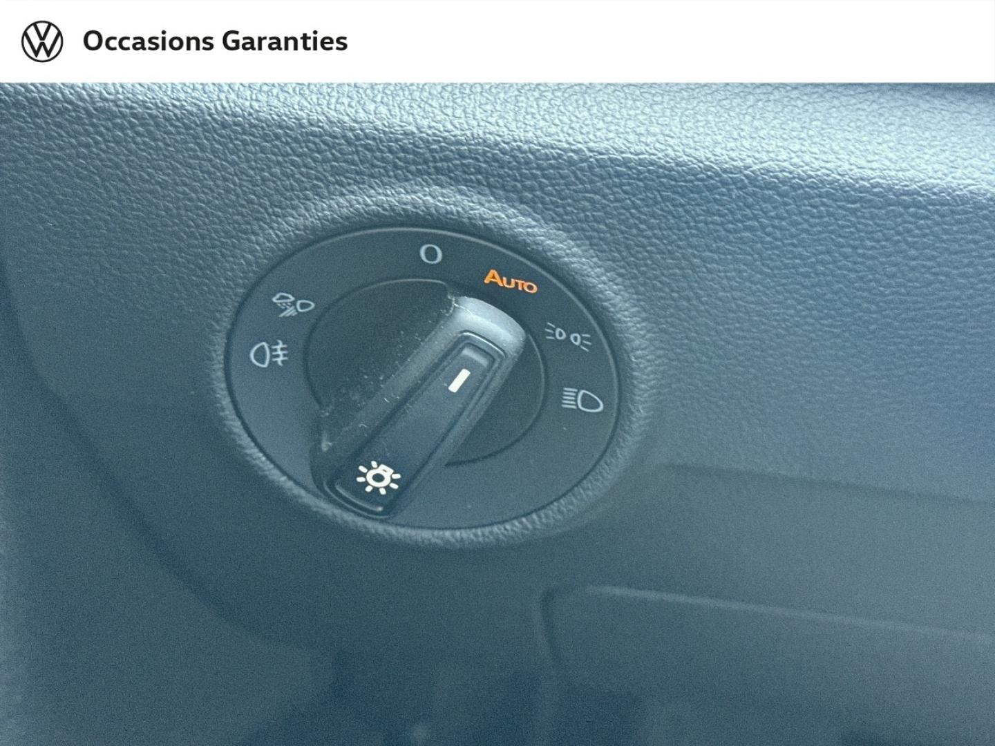 Voitures occasions VOLKSWAGEN T-ROC Life Plus Lens