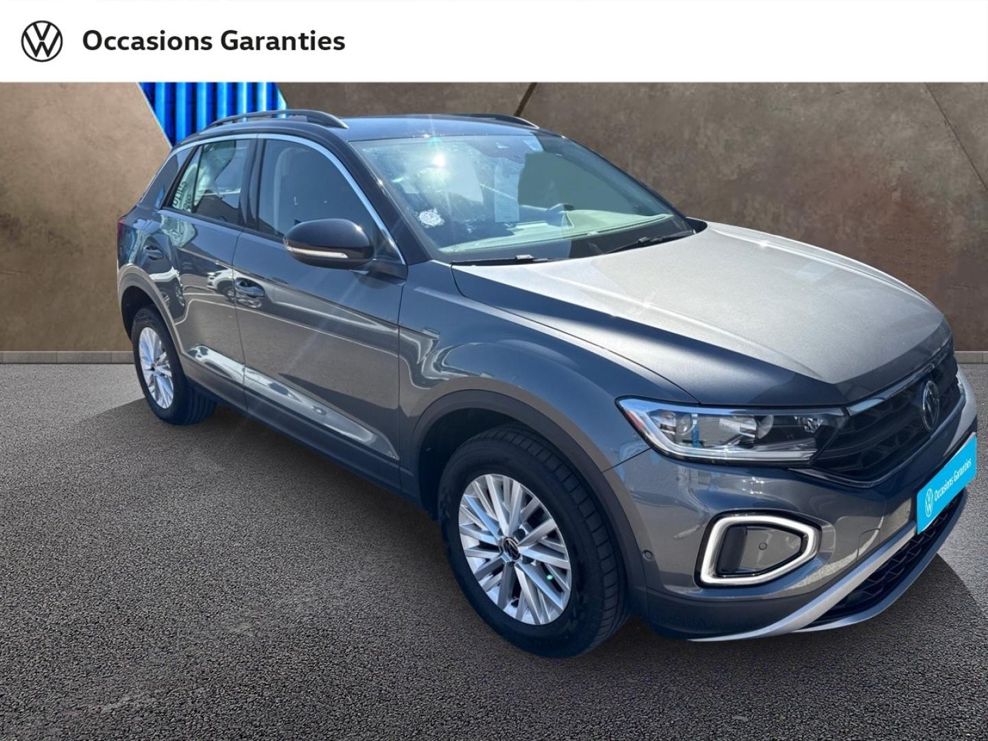 Voitures occasions VOLKSWAGEN T-ROC Life Plus Lens