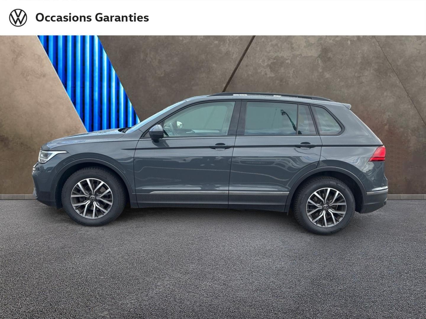 Voitures occasions VOLKSWAGEN TIGUAN Base Lens