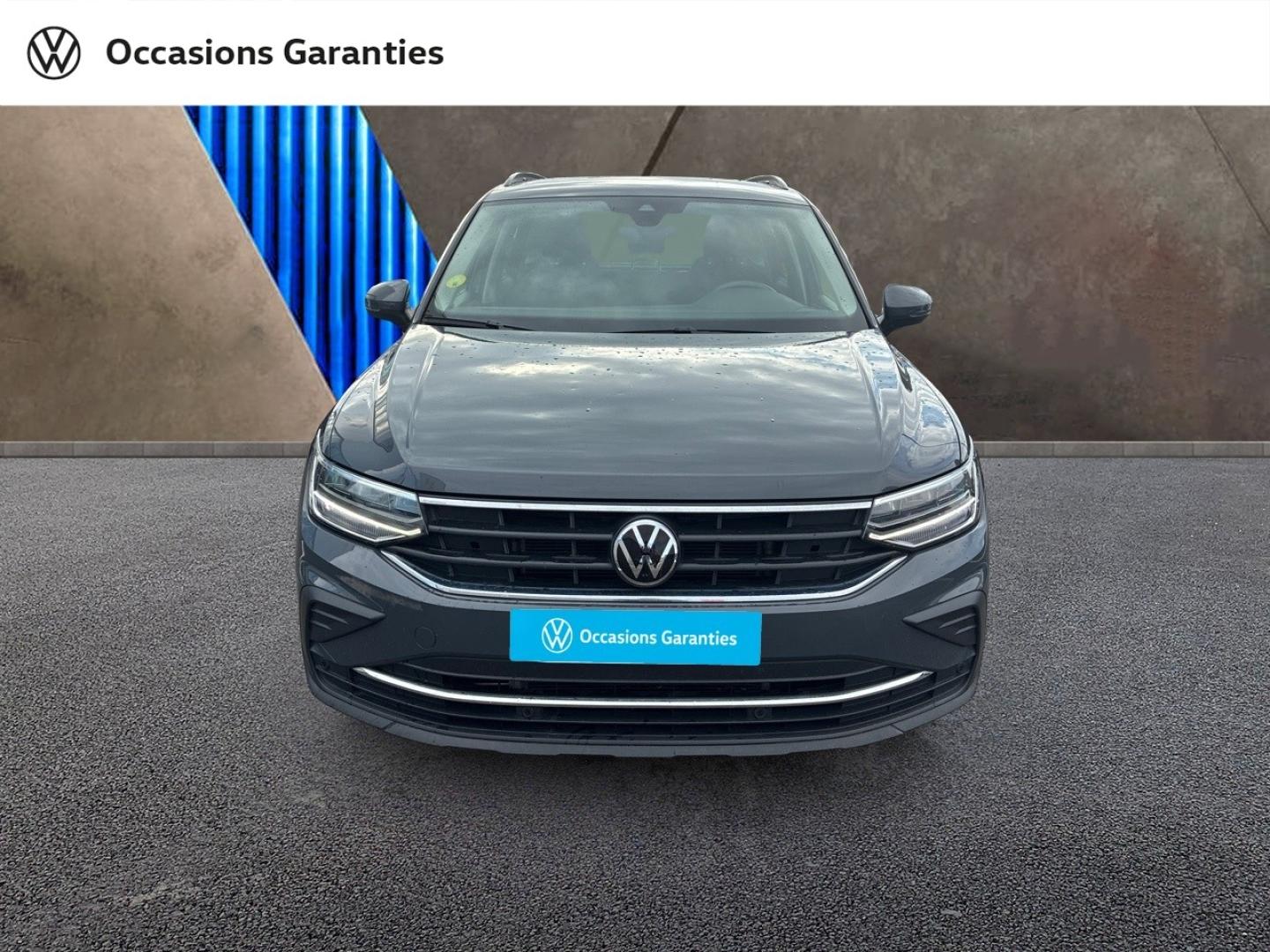 Voitures occasions VOLKSWAGEN TIGUAN Base Lens