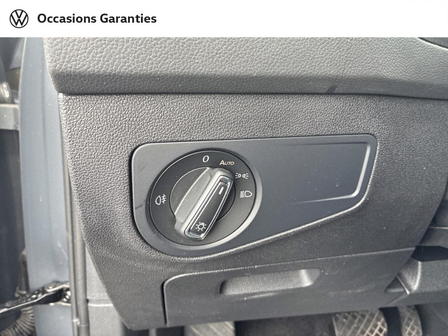 Voitures occasions VOLKSWAGEN TIGUAN Base Lens
