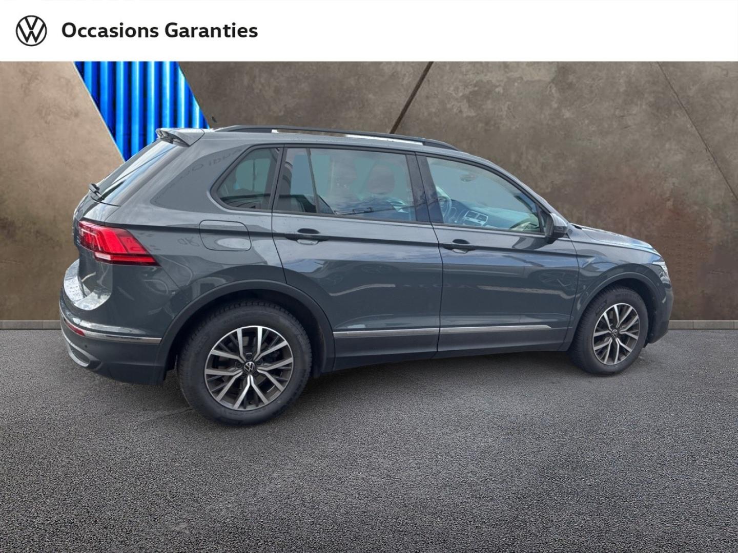 Voitures occasions VOLKSWAGEN TIGUAN Base Lens