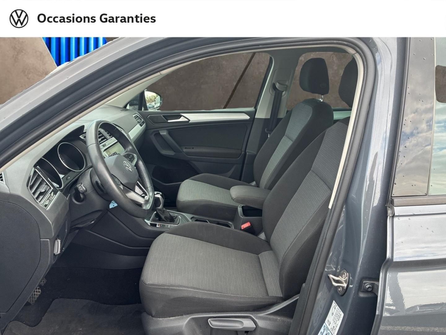 Voitures occasions VOLKSWAGEN TIGUAN Base Lens