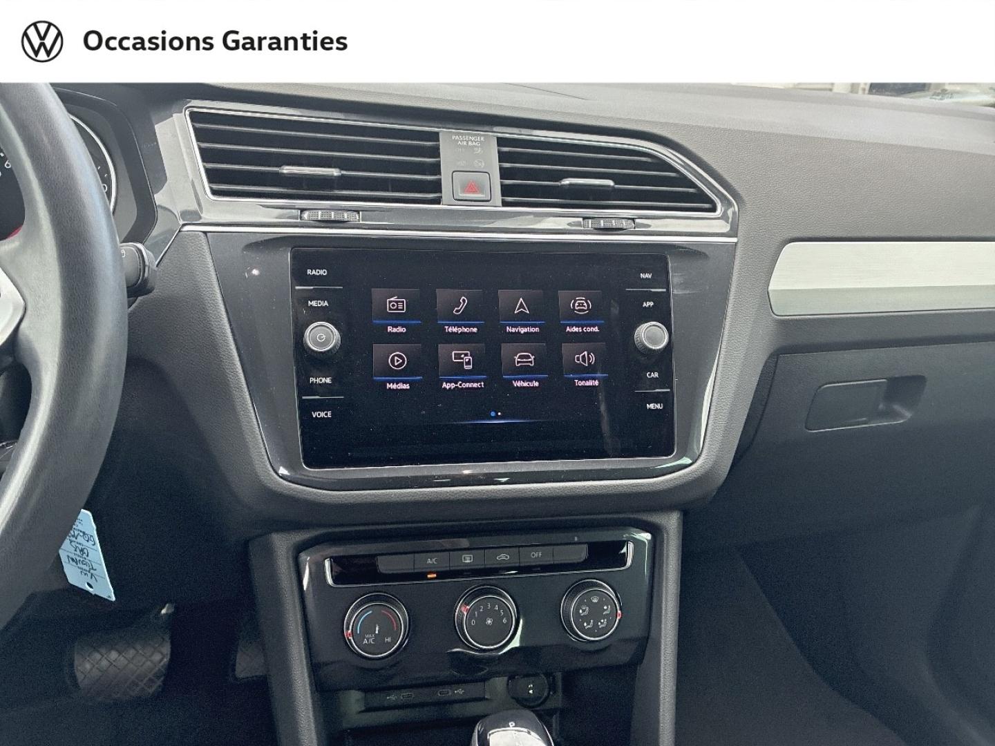 Voitures occasions VOLKSWAGEN TIGUAN Base Lens