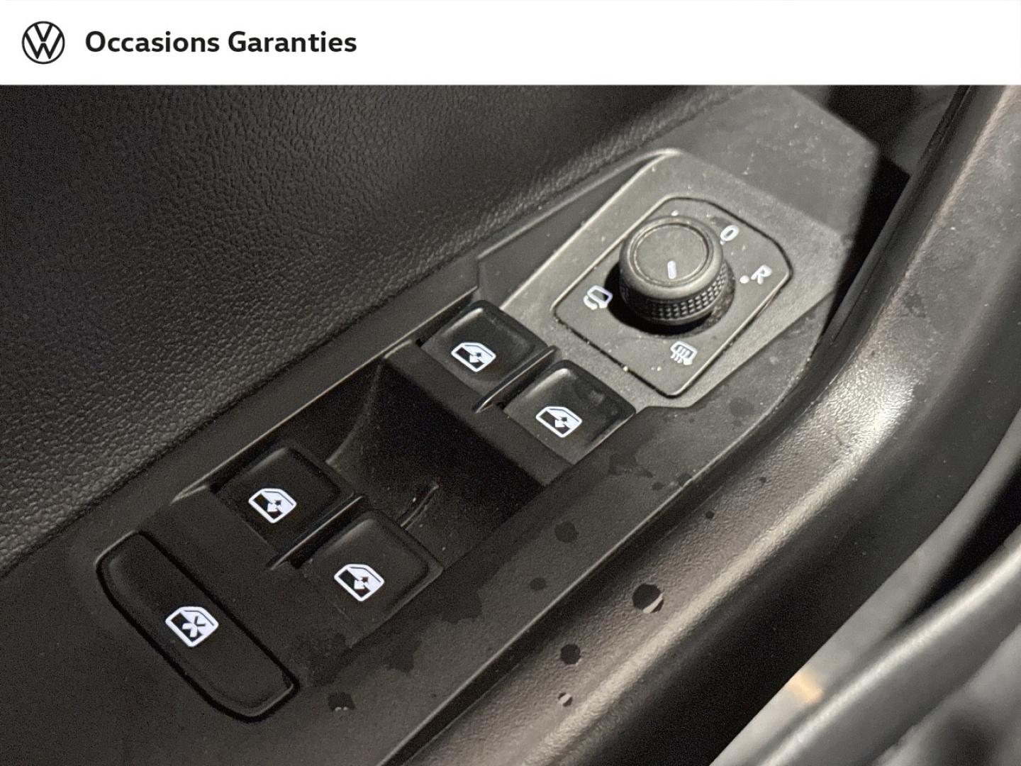 Voitures occasions VOLKSWAGEN POLO Life Lens