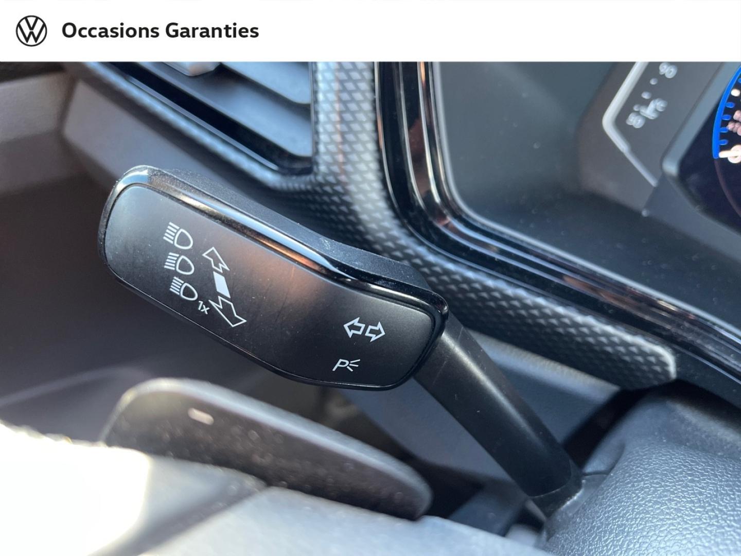 Voitures occasions VOLKSWAGEN T-CROSS Life Tech Lens