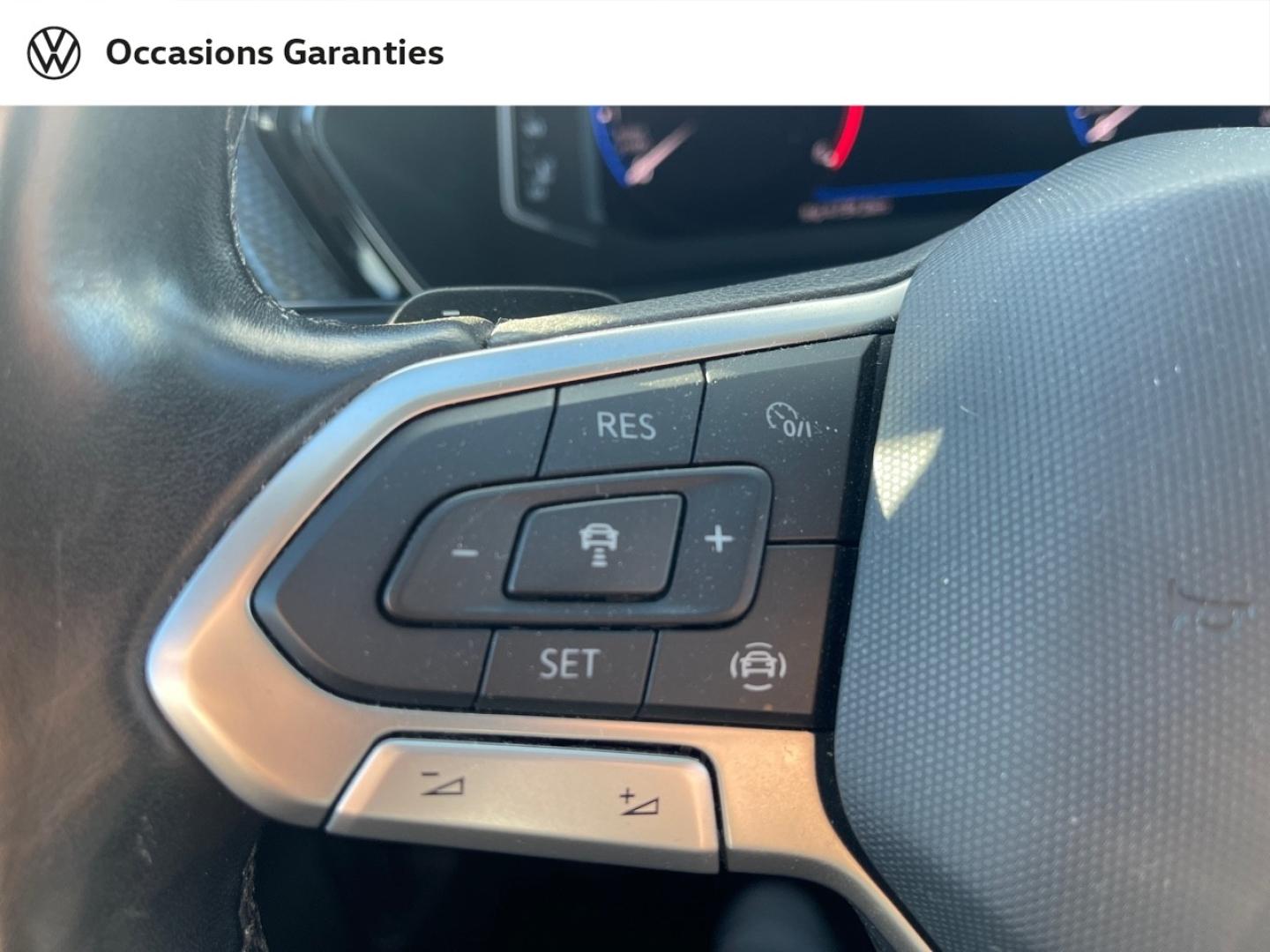 Voitures occasions VOLKSWAGEN T-CROSS Life Tech Villeneuve-d'Ascq