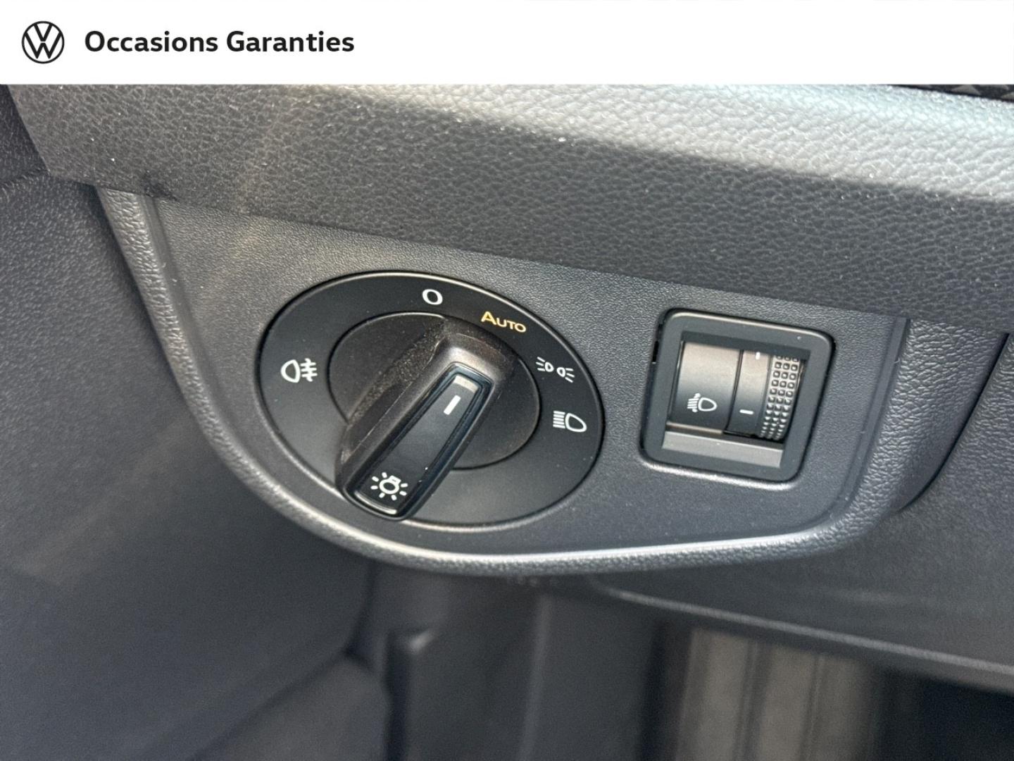 Voitures occasions VOLKSWAGEN TAIGO Life Plus Lens