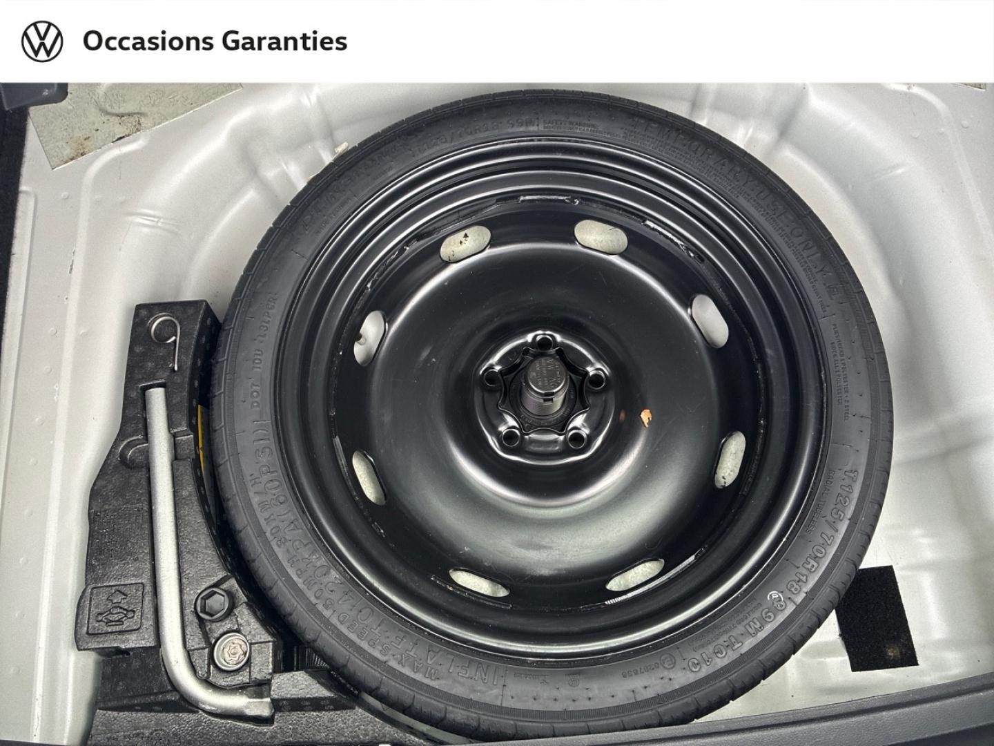 Voitures occasions VOLKSWAGEN T-ROC Base Lens