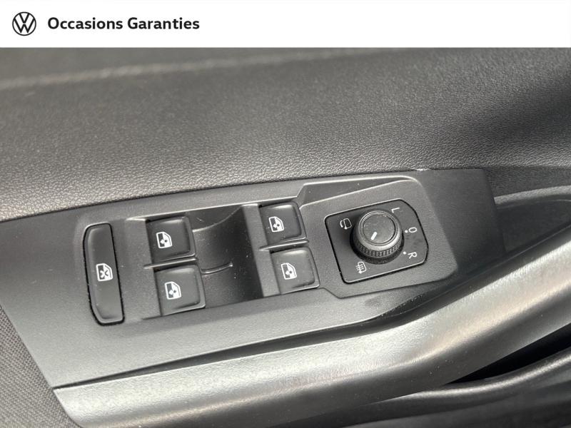 Voitures occasions VOLKSWAGEN TAIGO Life Business Lens
