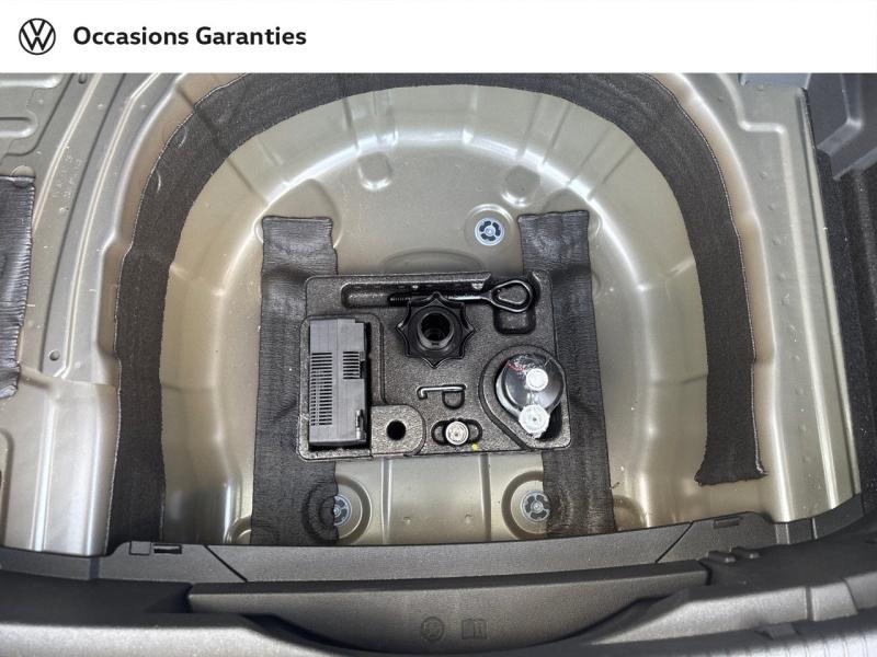 Voitures occasions VOLKSWAGEN T-CROSS R-Line Lens