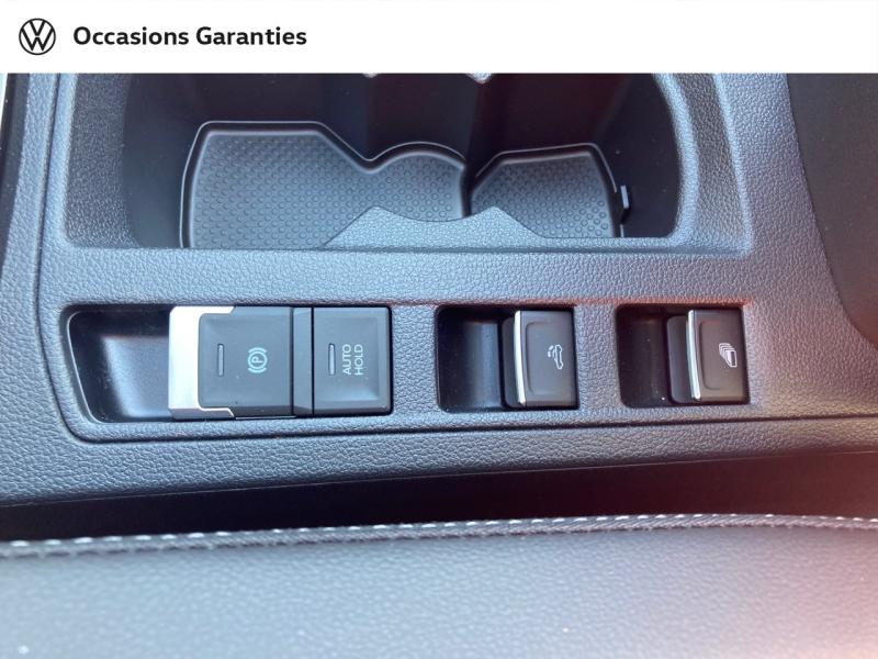 Voitures occasions VOLKSWAGEN T-Roc Cabriolet R-Line Lens