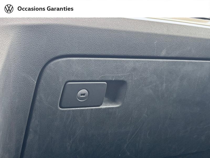 Voitures occasions VOLKSWAGEN Passat SW Carat Lens