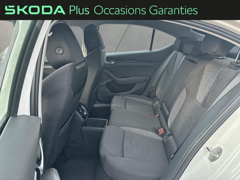 Voitures occasions ŠKODA OCTAVIA Selection Lens