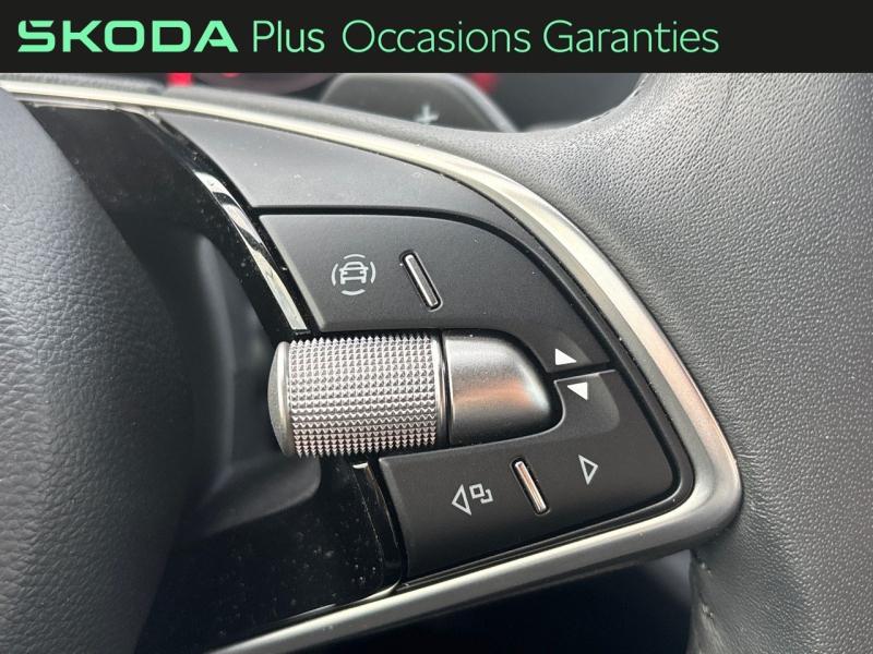 Voitures occasions ŠKODA OCTAVIA Selection Lens