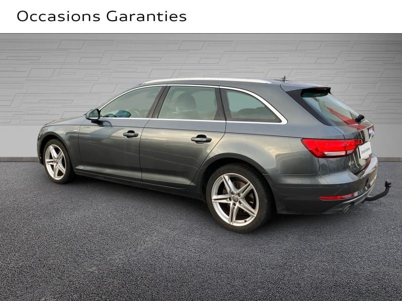 Voitures occasions Audi A4 Avant S line Lens