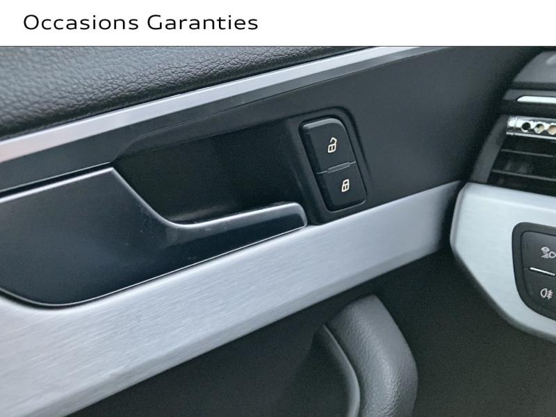Voitures occasions Audi A4 Avant S line Lens