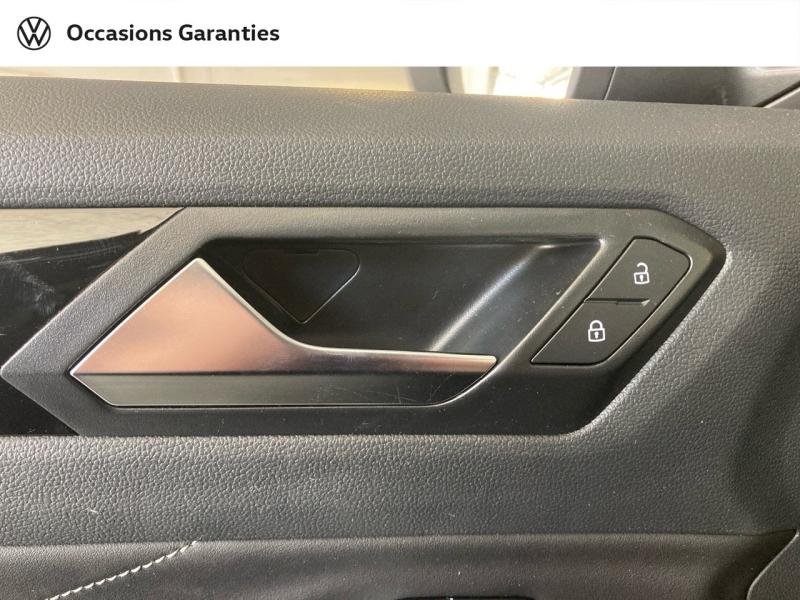 Voitures occasions VOLKSWAGEN T-ROC R-Line Edition Lens
