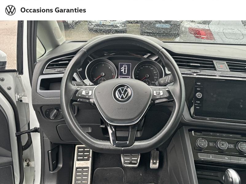Voitures occasions VOLKSWAGEN TOURAN Active Lens