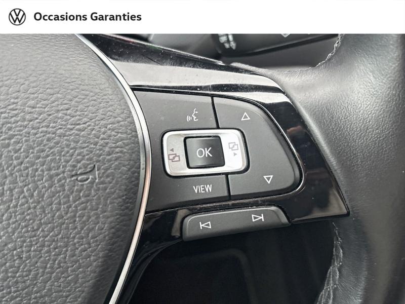 Voitures occasions VOLKSWAGEN TOURAN Active Lens